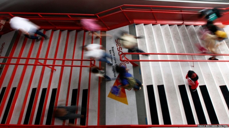 Музыкальная лестница-пианино, Озаску, Сан-Паулу, Бразилия