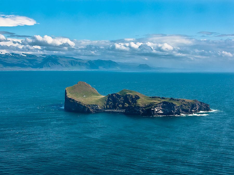 Остров Эллидаэй (Elliðaey), Исландия