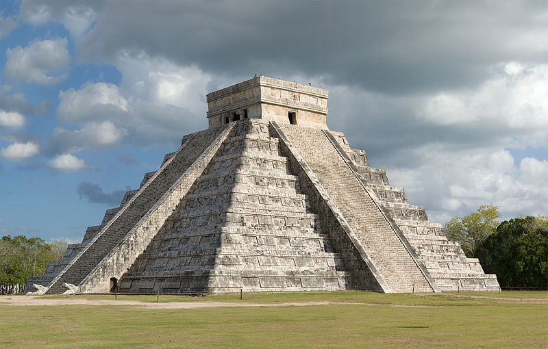 Чичен-Ица (Chichen Itza), культурный центр майя, Мерида, Юкатан, Мексика
