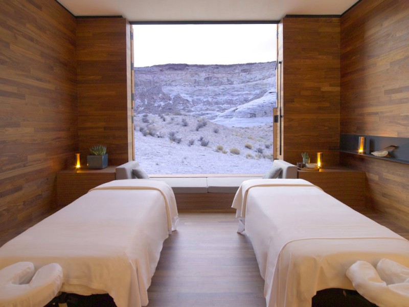 Отель Amangiri Resort, курорт среди каньонов Юты, США
