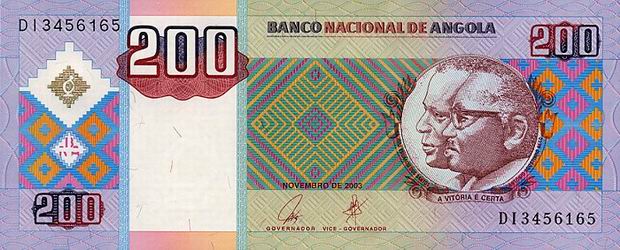 Валюта Анголы 200 кванз