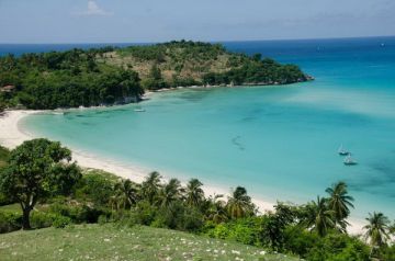 Гаити: Живописный остров Ле-Ваче (Ile a Vache), местные власти обещают превратить в роскошный курорт